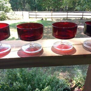 Luminarc France Arcoroc Ruby Red footed coupes EC